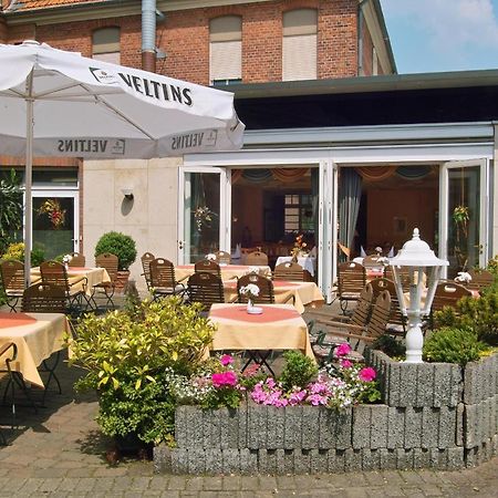 Hotel Restaurant Witte Ahlen Exteriör bild