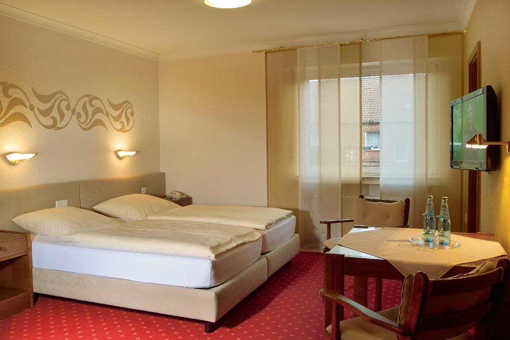Hotel Restaurant Witte Ahlen Rum bild